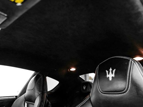 Used 2013 Maserati GranTurismo Sport image 27