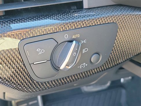 Used 2021 Audi S4 Premium Plus image 29