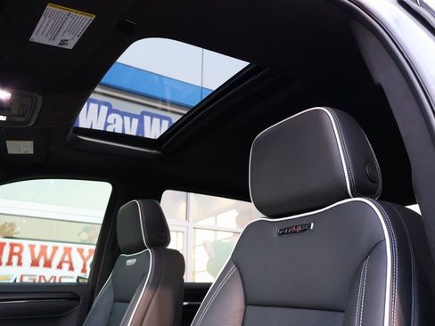 New 2025 GMC Sierra 1500 AT4X AWD/4WD image 23