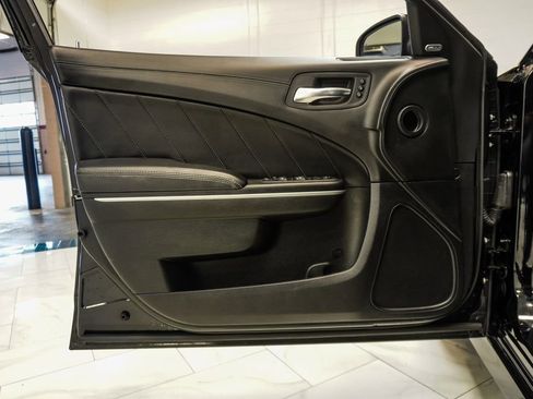Used 2022 Dodge Charger Scat Pack w/ Plus Group RWD image 17