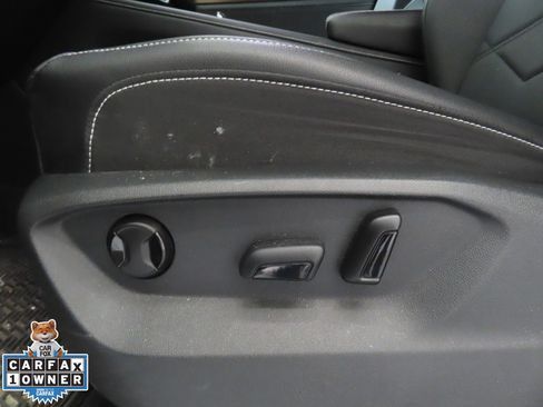 Used 2024 Volkswagen Atlas SE image 12