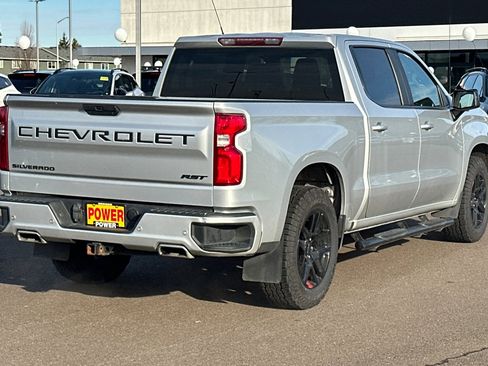 Used 2022 Chevrolet Silverado 1500 RST w/ LPO, Blackout Package image 4