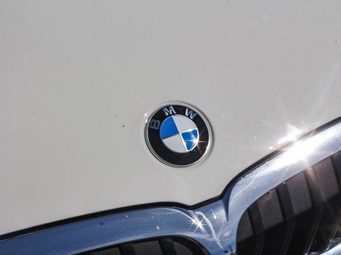 Used 2020 BMW 330i Sedan RWD image 11