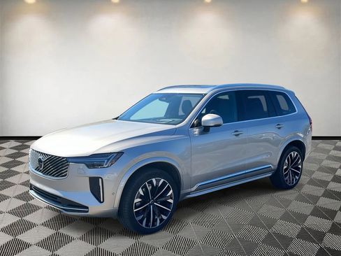 Used 2025 Volvo XC90 B6 Ultra image 7