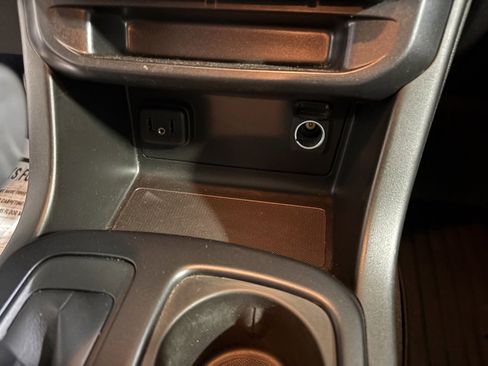 Used 2021 Chevrolet Colorado W/T w/ Custom Special Edition image 13