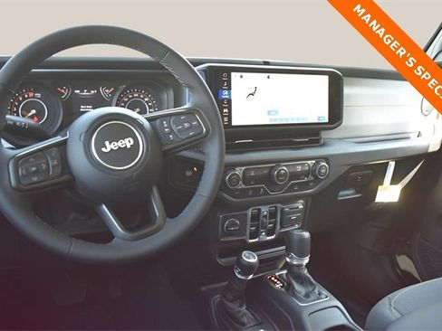 New 2025 Jeep Gladiator Sport image 10