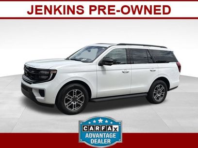Used 2025 Ford Expedition Active