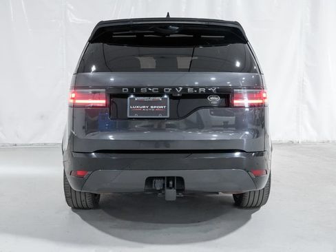 Used 2023 Land Rover Discovery HSE R-Dynamic AWD/4WD image 4
