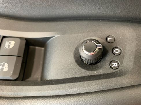 New 2025 Jeep Grand Cherokee L Altitude image 31