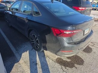 Used 2022 Volkswagen Jetta Sport video 2