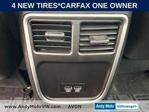 Used 2018 Dodge Charger R/T Scat Pack RWD image 24