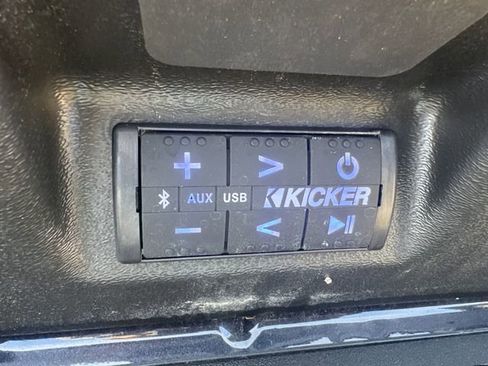 Used 2023 GMC Sierra 1500 Denali Ultimate image 13