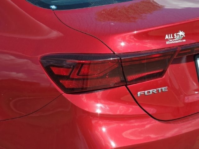 Used 2024 Kia Forte LXS FWD image 13