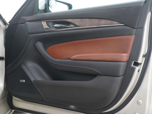 Used 2015 Cadillac CTS Premium image 9