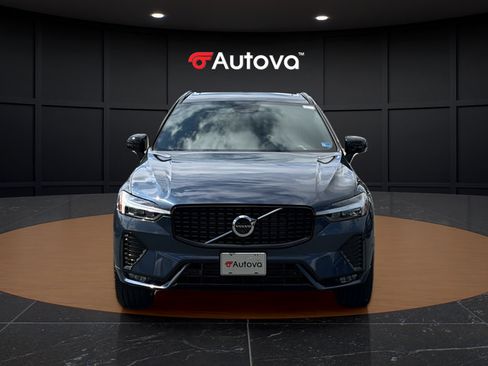 Used 2025 Volvo XC60 B5 Ultra w/ Protection Package Premier AWD/4WD image 8