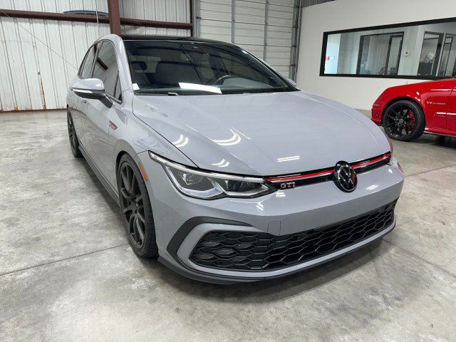 Used 2024 Volkswagen GTI SE FWD image 5
