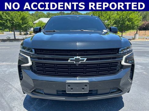 Used 2024 Chevrolet Suburban RST w/ Luxury Package RWD image 12