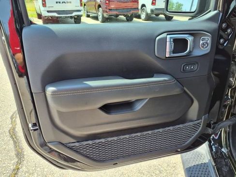 New 2025 Jeep Wrangler Sahara image 16