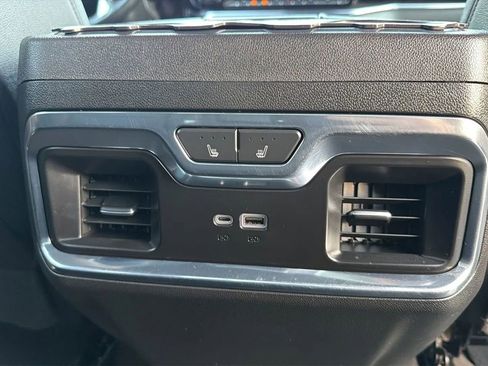 Used 2024 Chevrolet Silverado 1500 LTZ AWD/4WD image 18