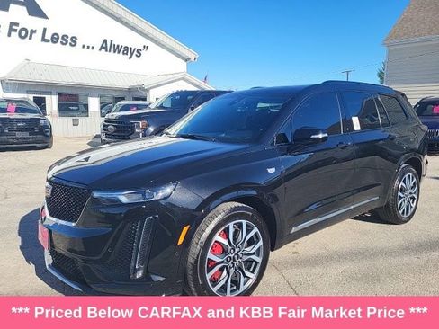 Used 2023 Cadillac XT6 Sport image 25