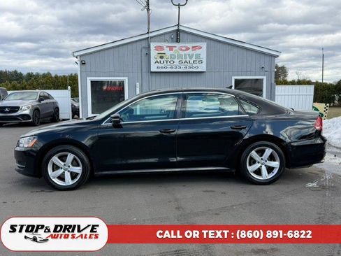 Used 2013 Volkswagen Passat 2.5 SE image 2