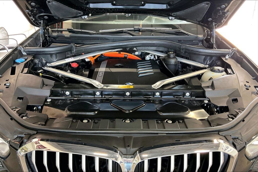 Used 2022 BMW X5 xDrive45e AWD/4WD image 28