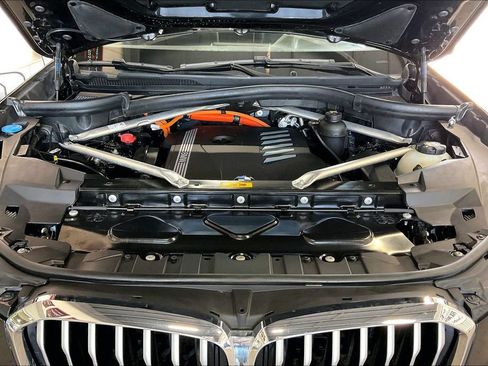 Used 2022 BMW X5 xDrive45e AWD/4WD image 28