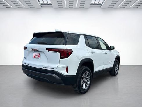 Used 2025 GMC Terrain Elevation AWD/4WD image 4