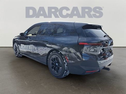 Used 2025 BMW iX xDrive50 w/ Premium Package image 4