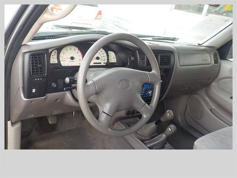Used 2003 Toyota Tacoma 4x4 Xtracab V6 image 20