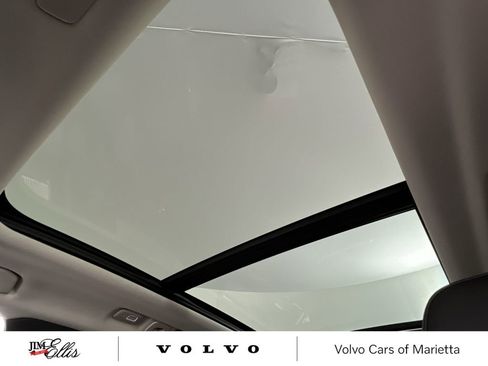 Certified 2025 Volvo XC60 B5 Core w/ Climate Package image 16