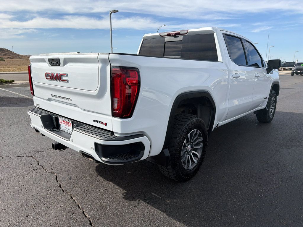 Used 2021 GMC Sierra 1500 AT4 w/ AT4 Value Package AWD/4WD image 5