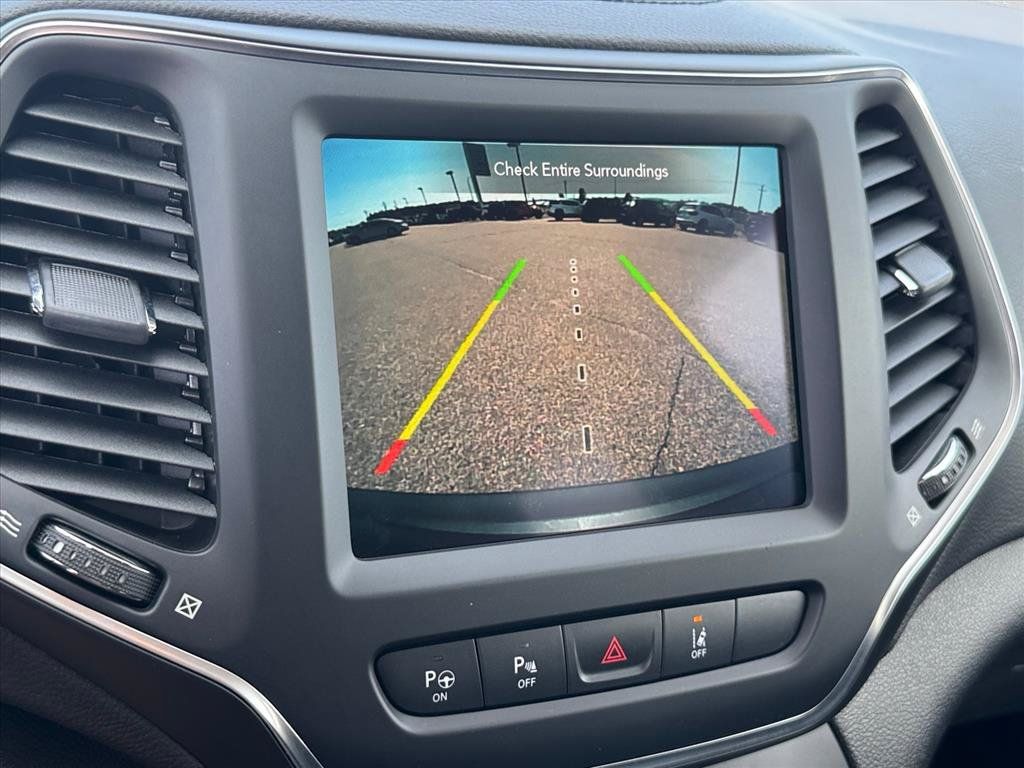 Used 2023 Jeep Cherokee Altitude Lux AWD/4WD image 23