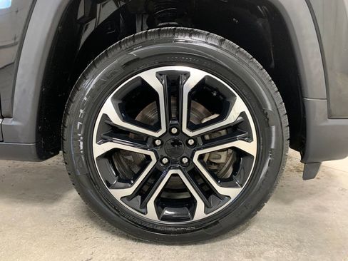 Used 2022 Jeep Compass Limited AWD/4WD image 28