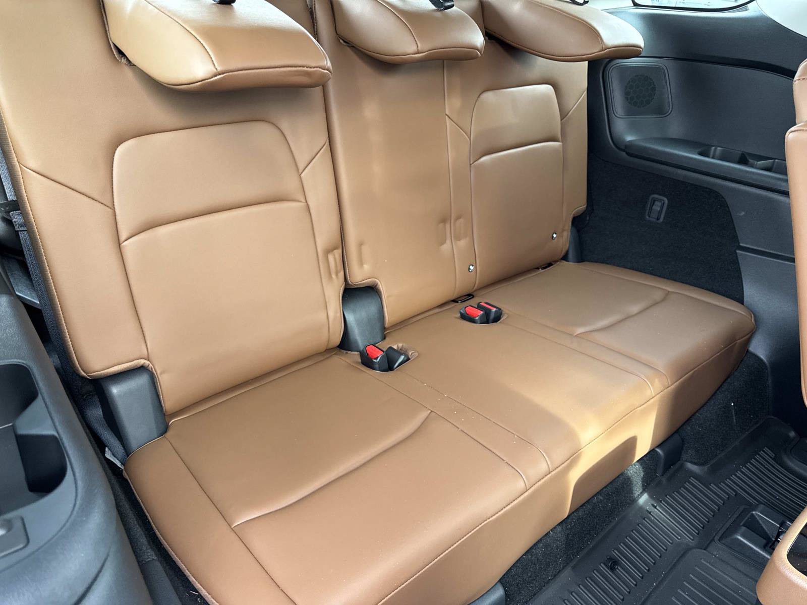 Used 2024 Nissan Pathfinder Platinum AWD/4WD image 25