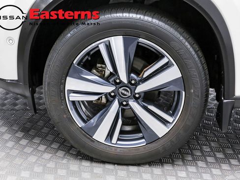 Used 2023 Nissan Rogue SL w/ SL Premium Package AWD/4WD image 34