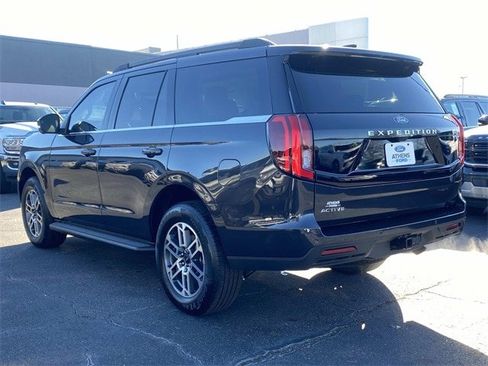 New 2025 Ford Expedition Active image 25