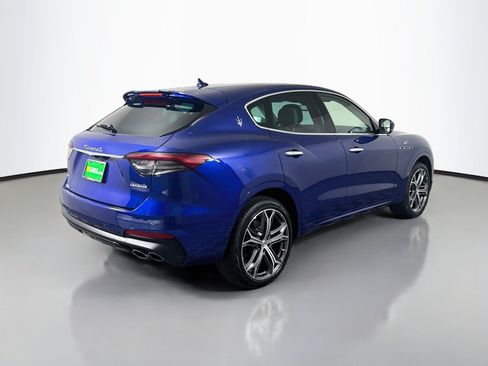 Used 2022 Maserati Levante GT AWD/4WD image 10