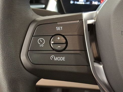 Used 2025 BMW X1 xDrive28i w/ Technology Package image 18