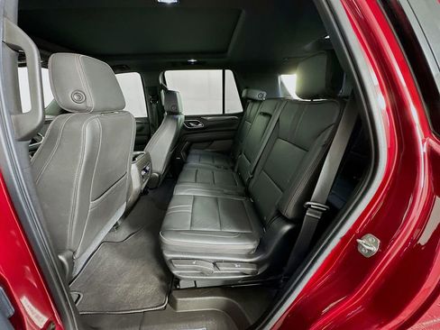 Used 2021 Chevrolet Tahoe RST AWD/4WD image 33