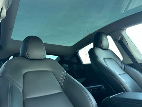 Used 2023 Tesla Model Y Long Range image 16