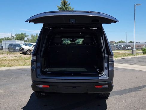 Used 2024 Jeep Grand Wagoneer L Series II w/ Quick Order Packagew 28T AWD/4WD image 20