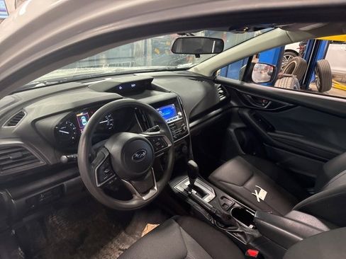 Certified 2023 Subaru Impreza 2.0i image 9