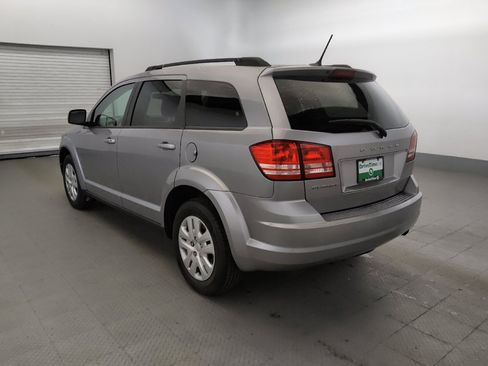 Used 2017 Dodge Journey SE FWD image 5