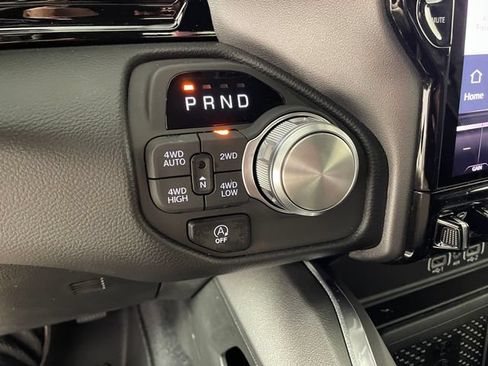 New 2026 RAM 1500 Laramie AWD/4WD image 4