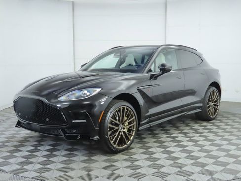 New 2026 Aston Martin DBX S image 1