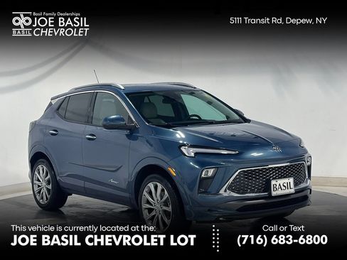 Used 2024 Buick Encore GX Avenir w/ Avenir Convenience Package AWD/4WD image 1
