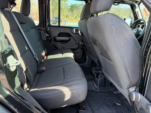 Used 2020 Jeep Wrangler Unlimited Sport image 16