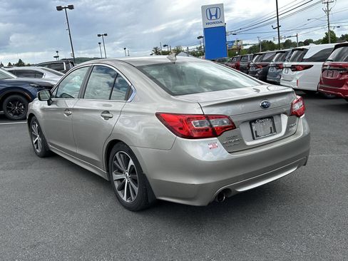 Used 2016 Subaru Legacy 2.5i Limited AWD/4WD image 6
