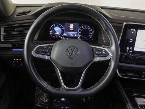 Used 2024 Volkswagen Atlas SEL AWD/4WD image 24